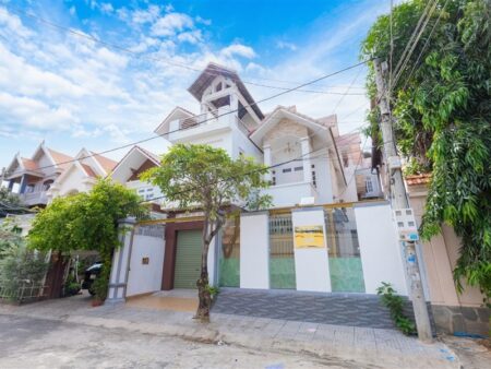 Villa Vũng Tàu 8F Lạc Long Quân