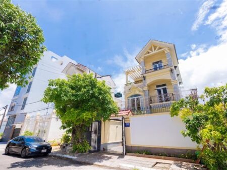 Villa Vũng Tàu gần bãi sau 7 Ngô Nhân Tịnh