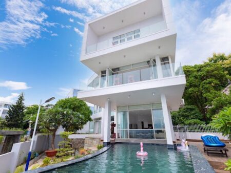 Villa Vũng Tàu view biển 12/18 Trần Phú