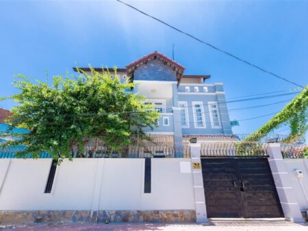 Villa N2 Bàu Sen 6 khu Á Châu Vũng Tàu