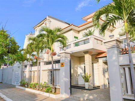 Villa Vũng Tàu gần bãi sau D8 Khu Phương Nam