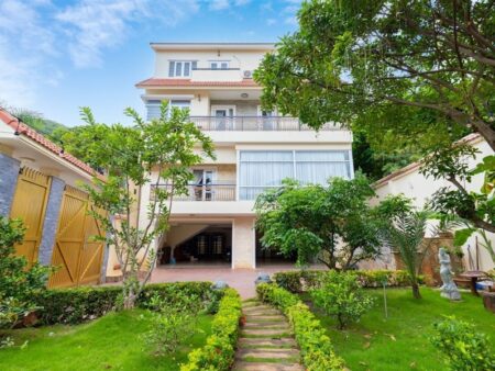 Biệt thự 105/2D Lê Ngọc Hân Vũng Tàu