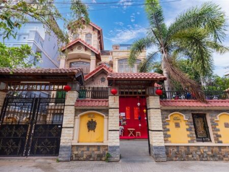 Villa Vũng Tàu gần bãi sau E14 Hoàng Lê Kha