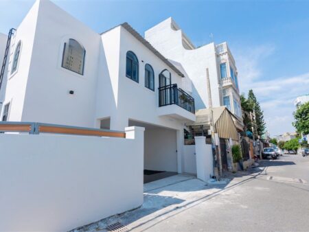 Villa 160/22A Hoàng Hoa Thám