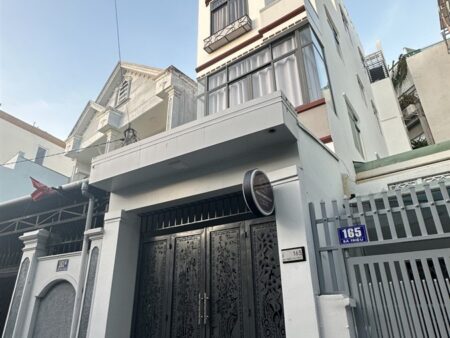 Nhà phố 163 Bà Triệu