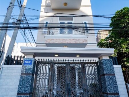 Nhà phố 139/20A Phan Chu Trinh