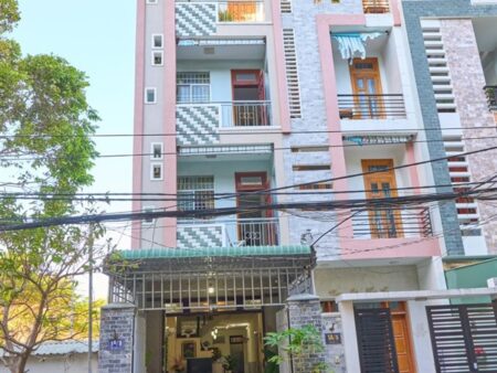 Nhà phố 1A/3 Hồ Quý Ly